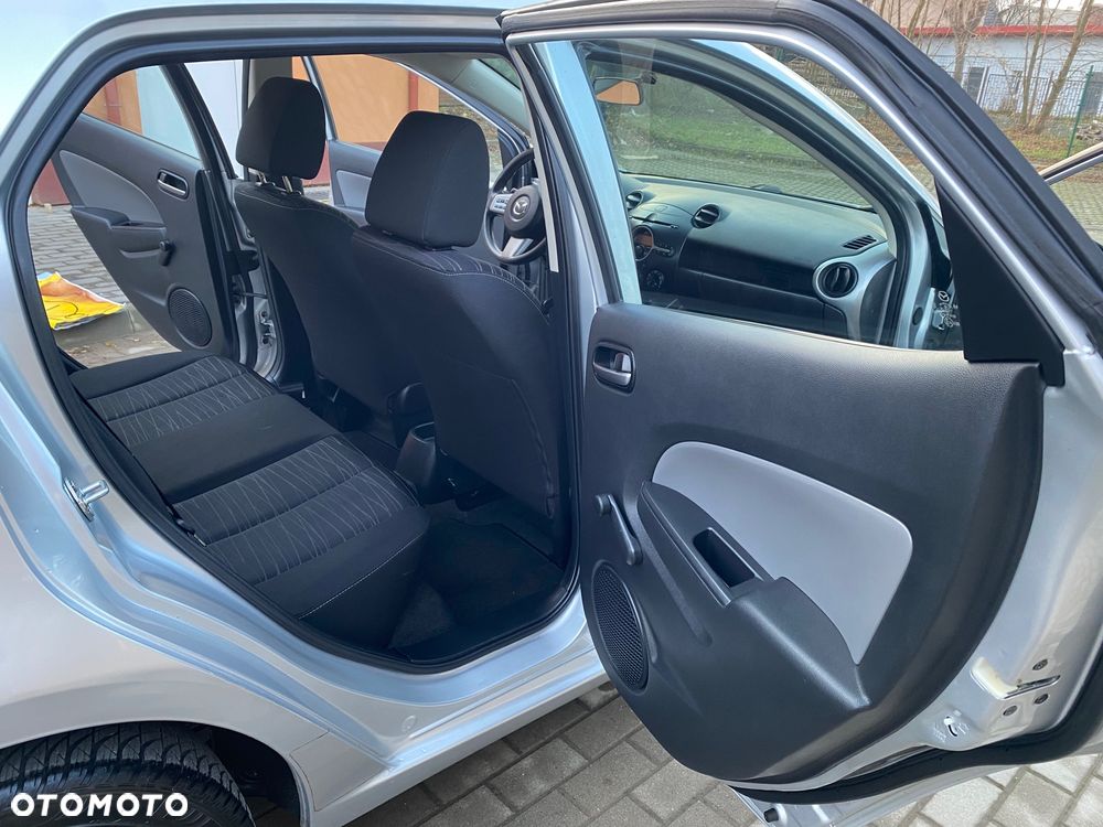 Mazda 2 1.3 Dynamic - 24