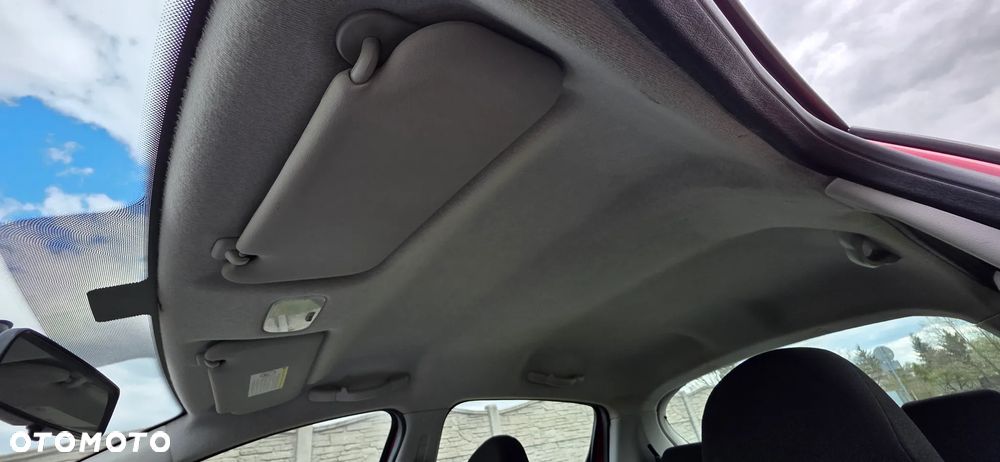 Peugeot 207 75 Urban Move - 27
