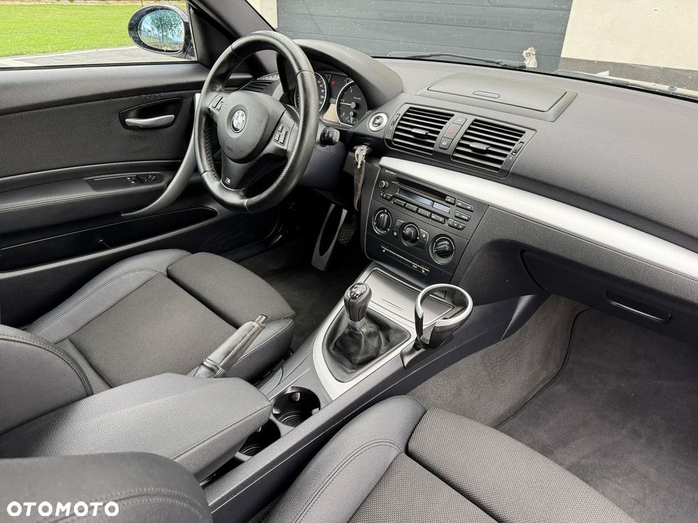 BMW Seria 1 118d DPF Edition Sport - 24