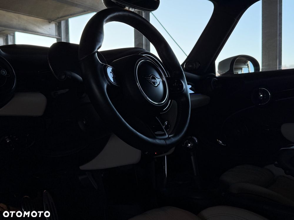 MINI John Cooper Works Trim - 24