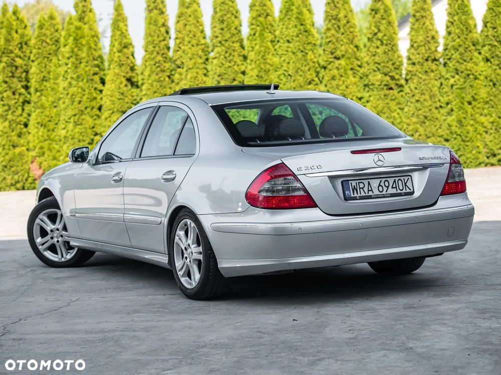 Mercedes-Benz Klasa E - 8