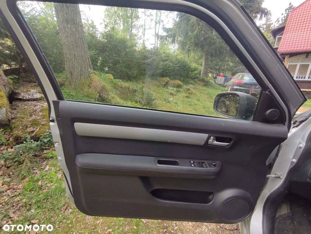 Suzuki Swift 1.3 GS - 10