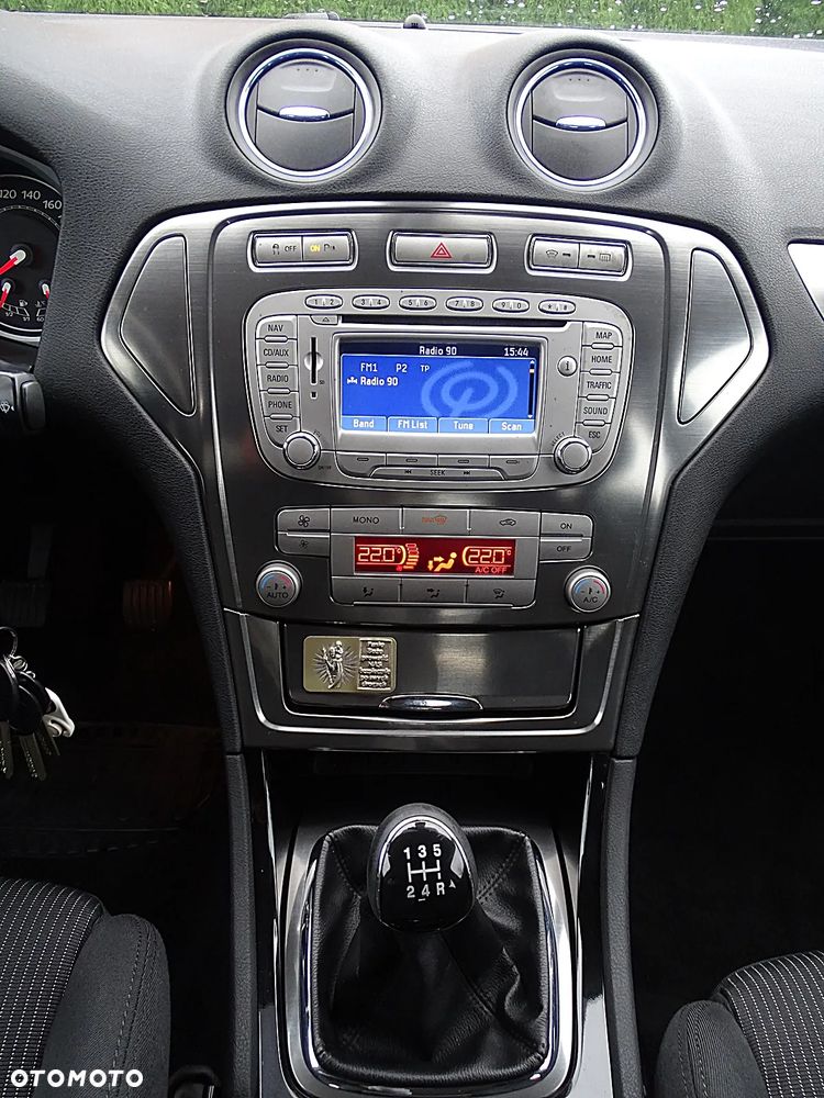 Ford Mondeo 2.0 Titanium - 20