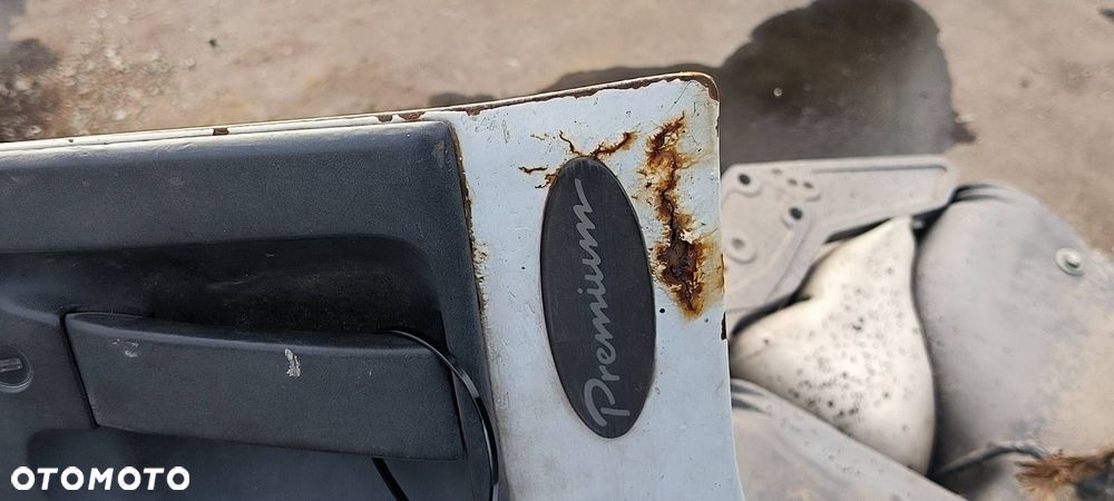 DRZWI LEWE PRZÓD RENAULT PREMIUM 320 - 9