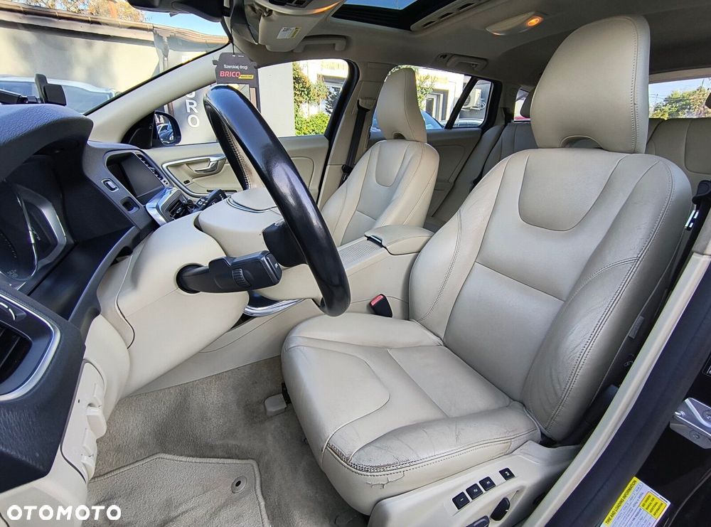 Volvo V60 - 21