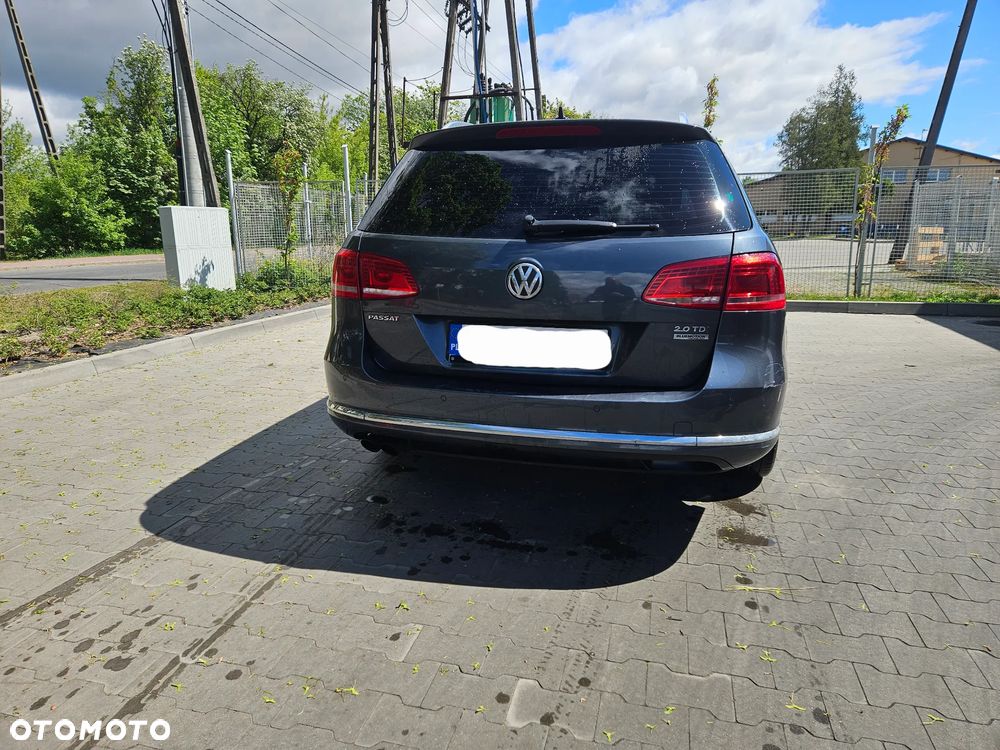 Volkswagen Passat - 3