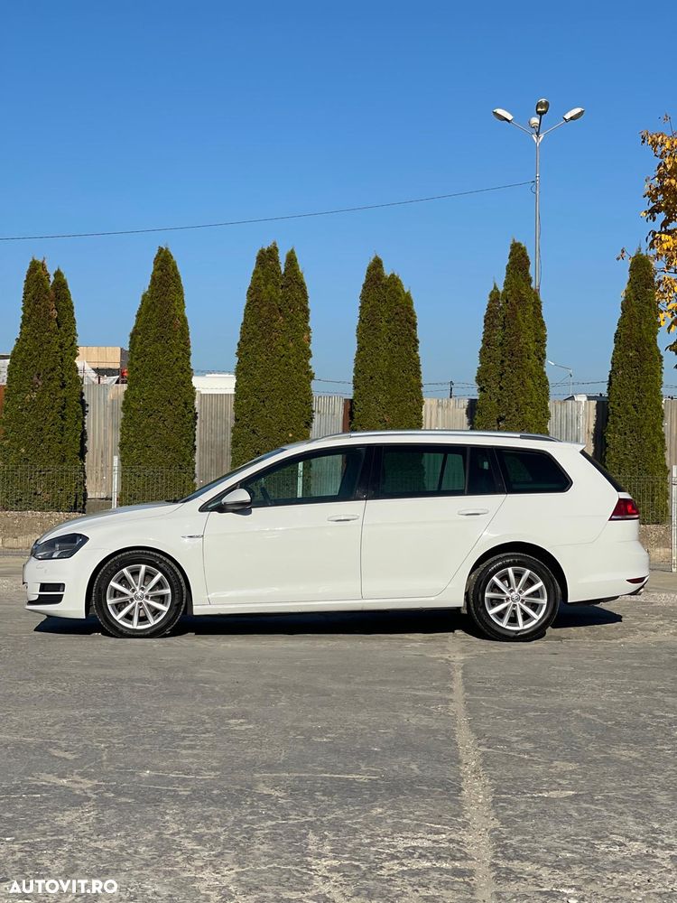 Volkswagen Golf - 4