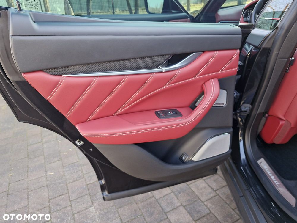 Maserati Levante Trofeo Q4 - 18