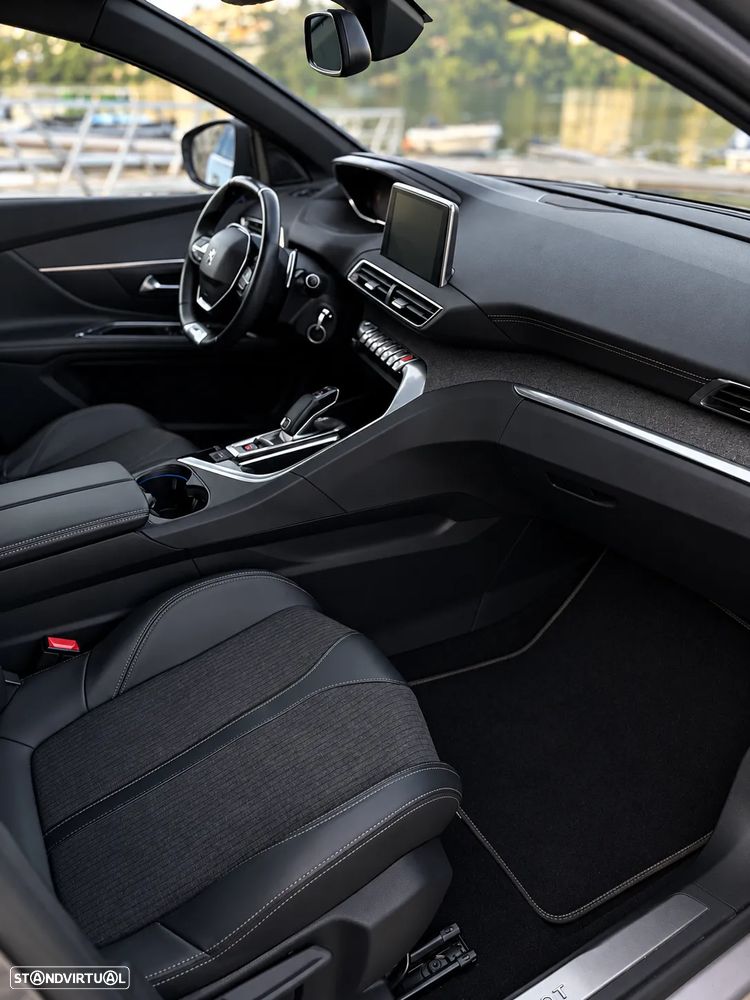 Peugeot 5008 1.5 BlueHDi GT Line EAT8 - 7