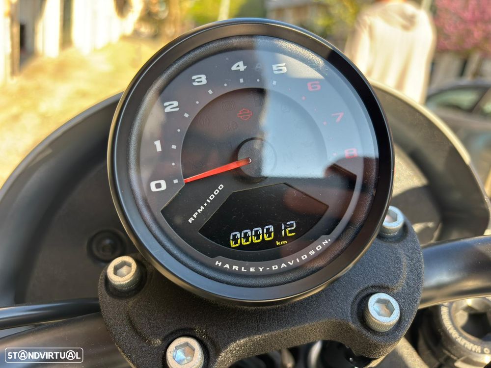 Harley-Davidson Softail Low Rider S - 11