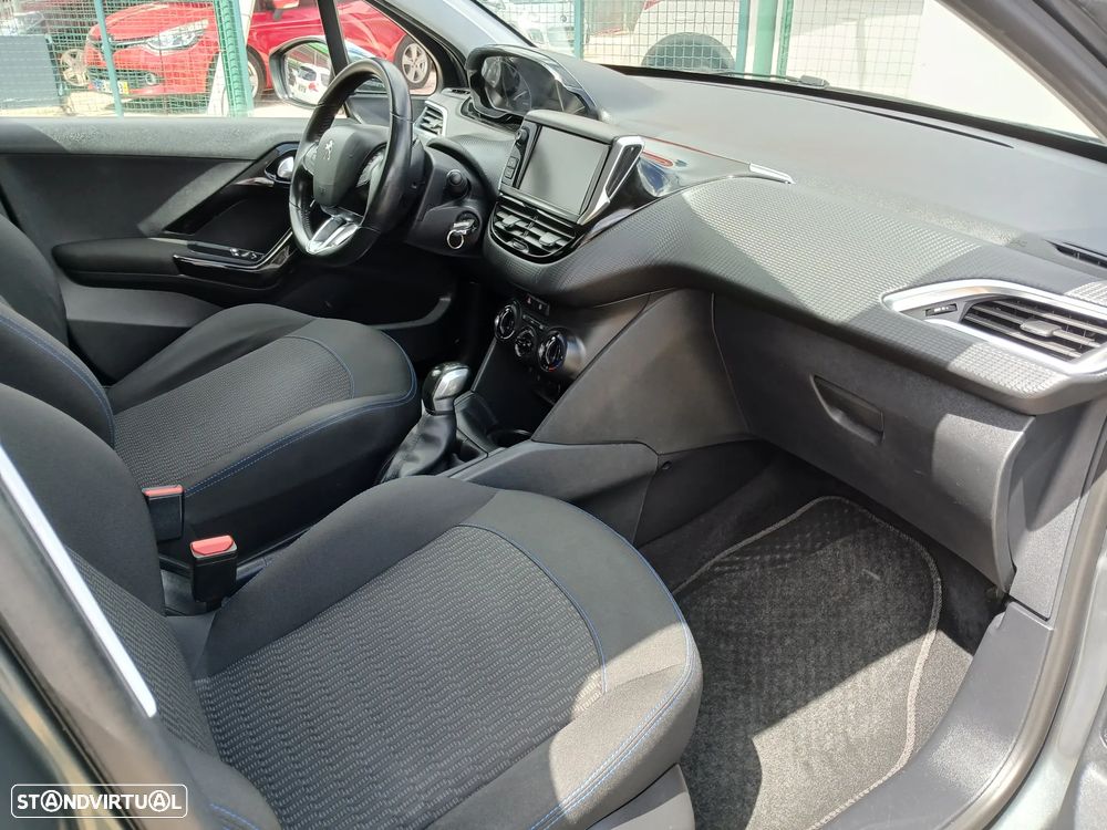 Peugeot 208 1.2 VTi Active - 22