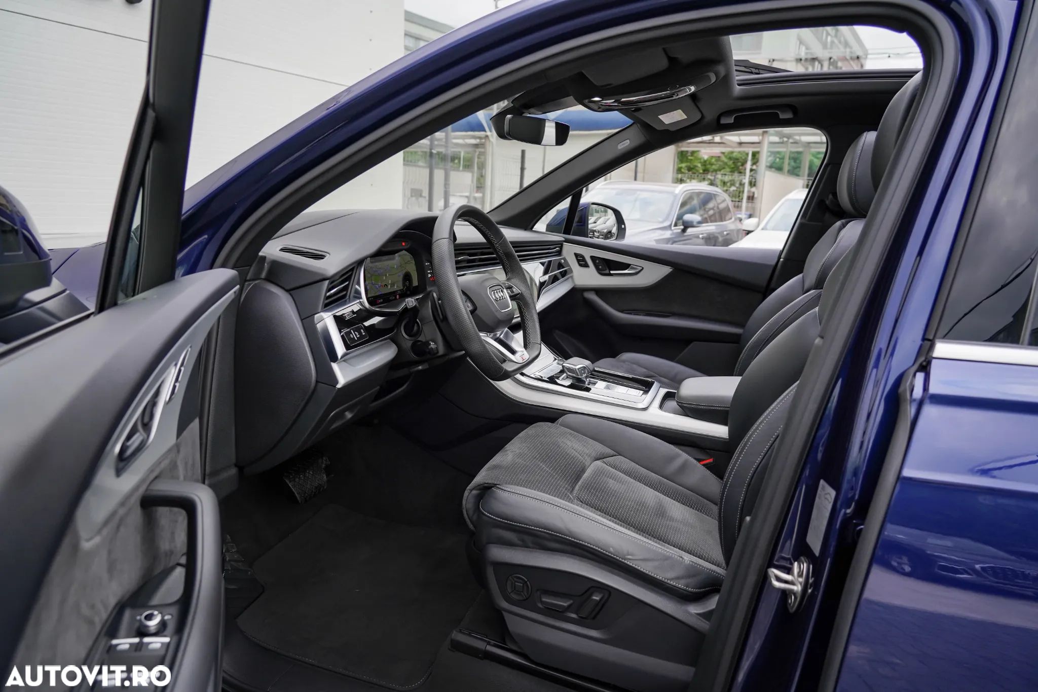 Audi Q7 55 TFSI e quattro Tiptronic PHEV S Line - 26