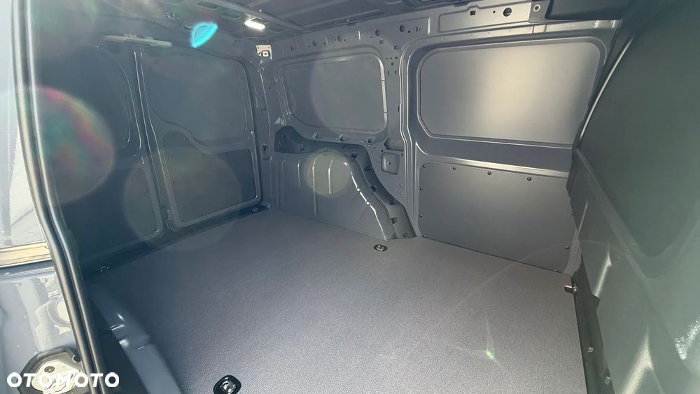 Volkswagen Caddy Cargo Maxi - 5
