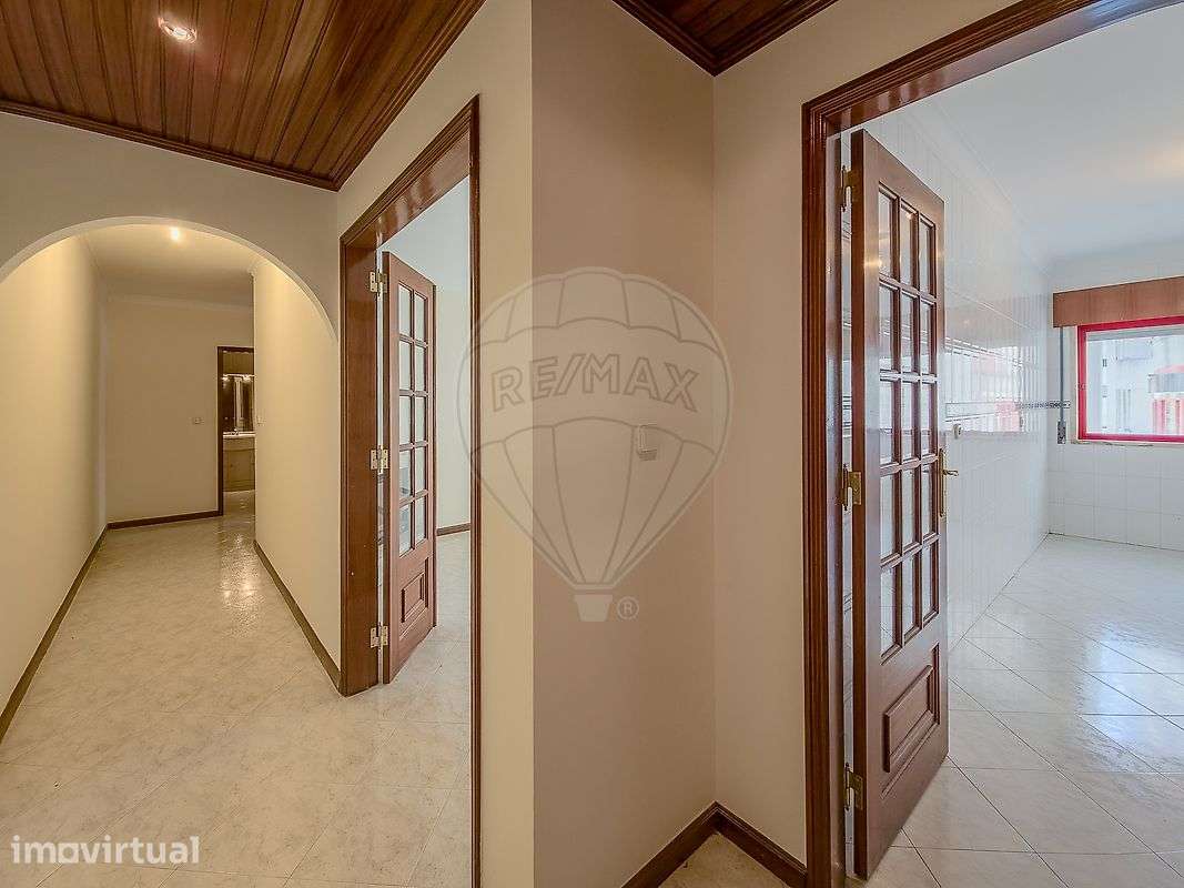 Apartamento T2 para venda - Grande imagem: 2/28
