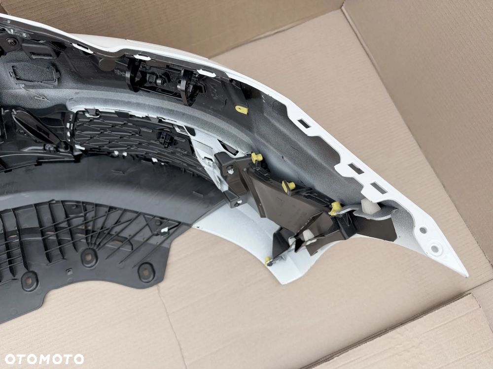 Zderzak przedni Audi A6 C8 4K0 - BDB przód Basis 6x PDC - 21