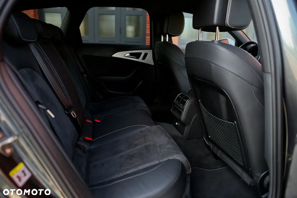 Audi A6 Avant 2.0 TDI quattro S tronic - 26