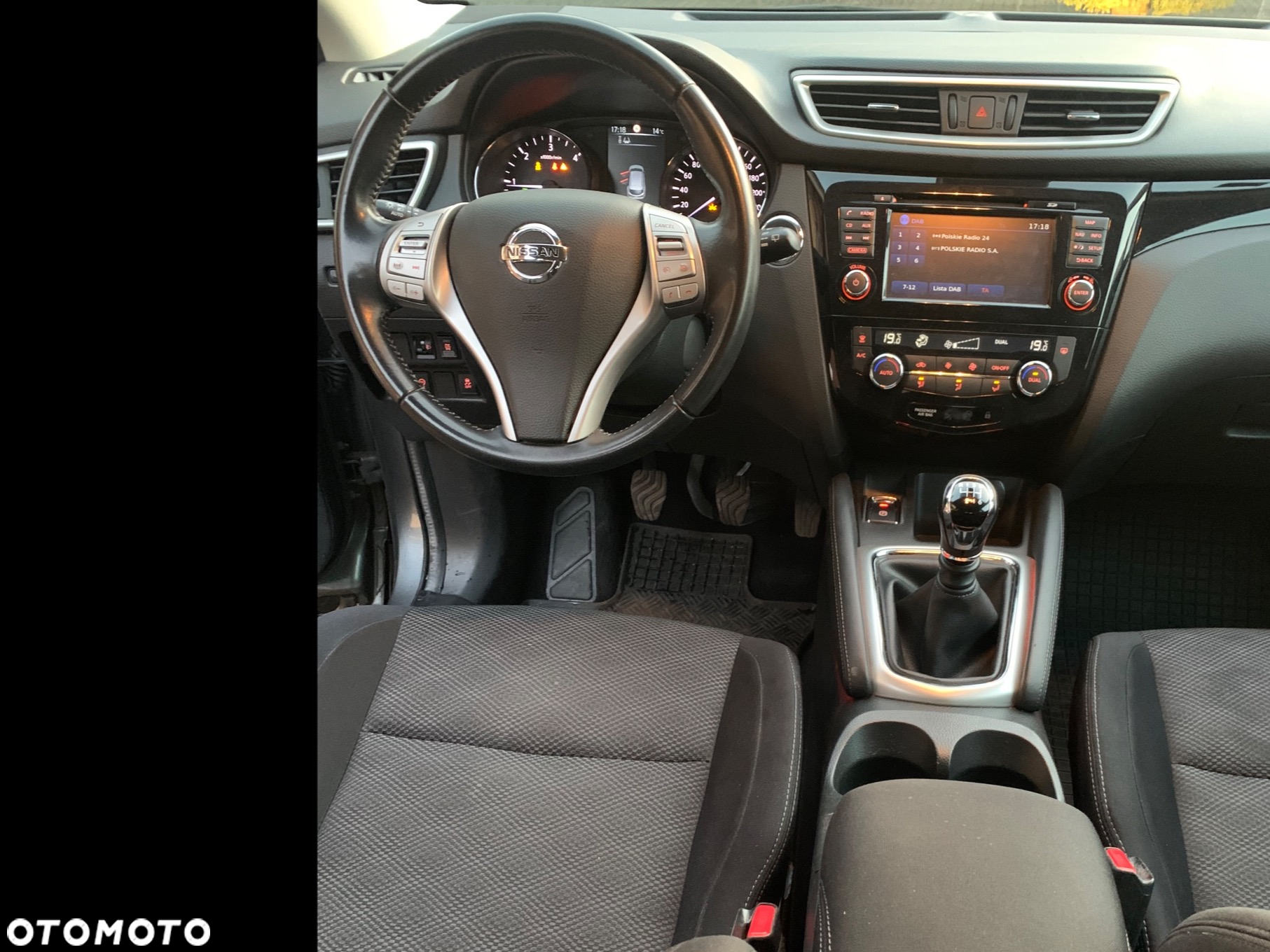 Nissan Qashqai 1.6 DCi 4x4 Tekna - 3