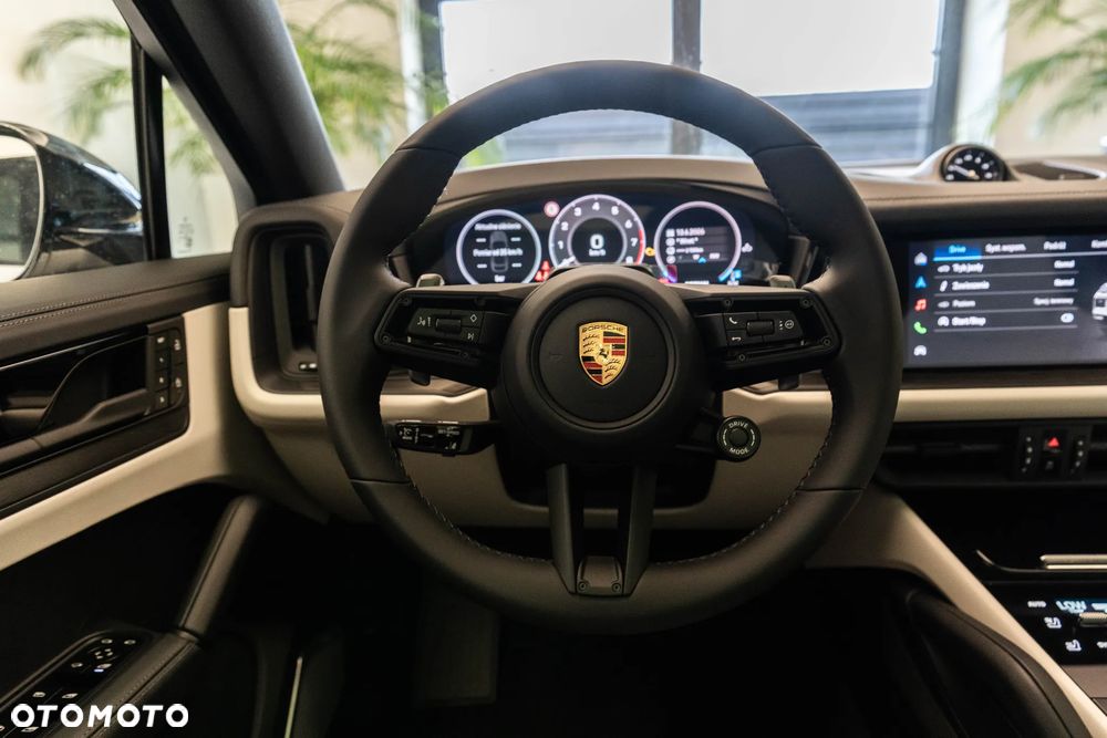 Porsche Cayenne Black Edition - 17