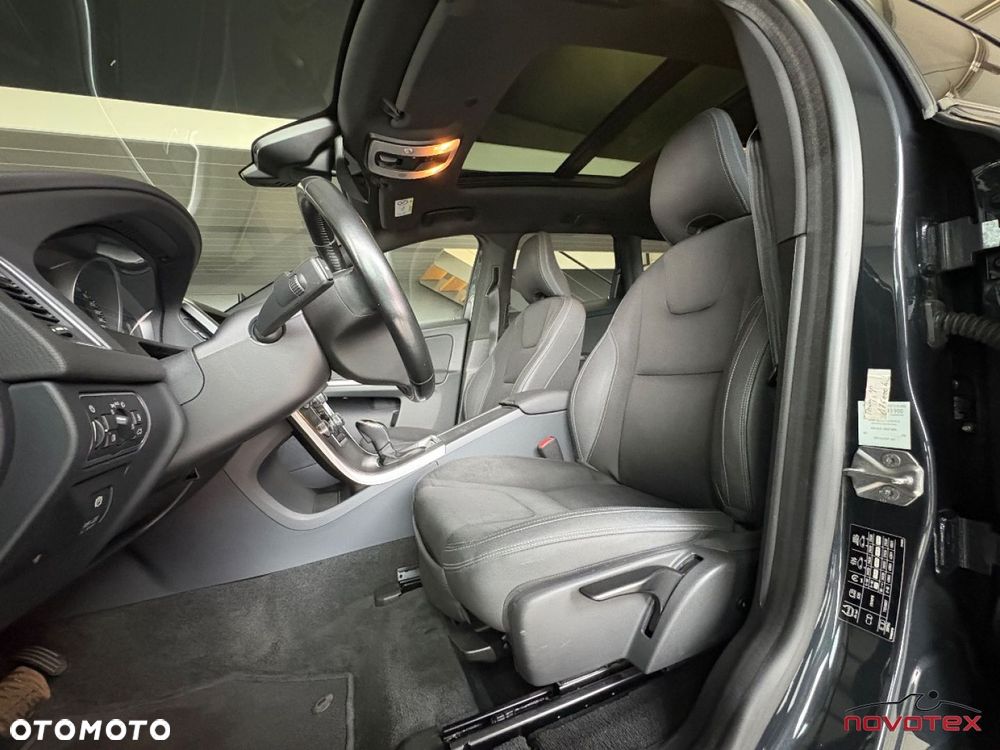 Volvo XC 60 D3 Momentum - 10