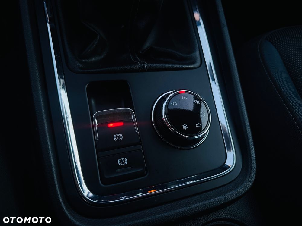 Seat Ateca 2.0 TDI 4Drive XCELLENCE - 8