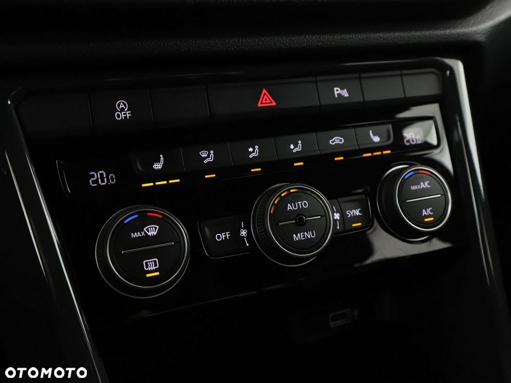 Volkswagen T-Roc 2.0 TDI SCR 4MOTION DSG Sport - 27