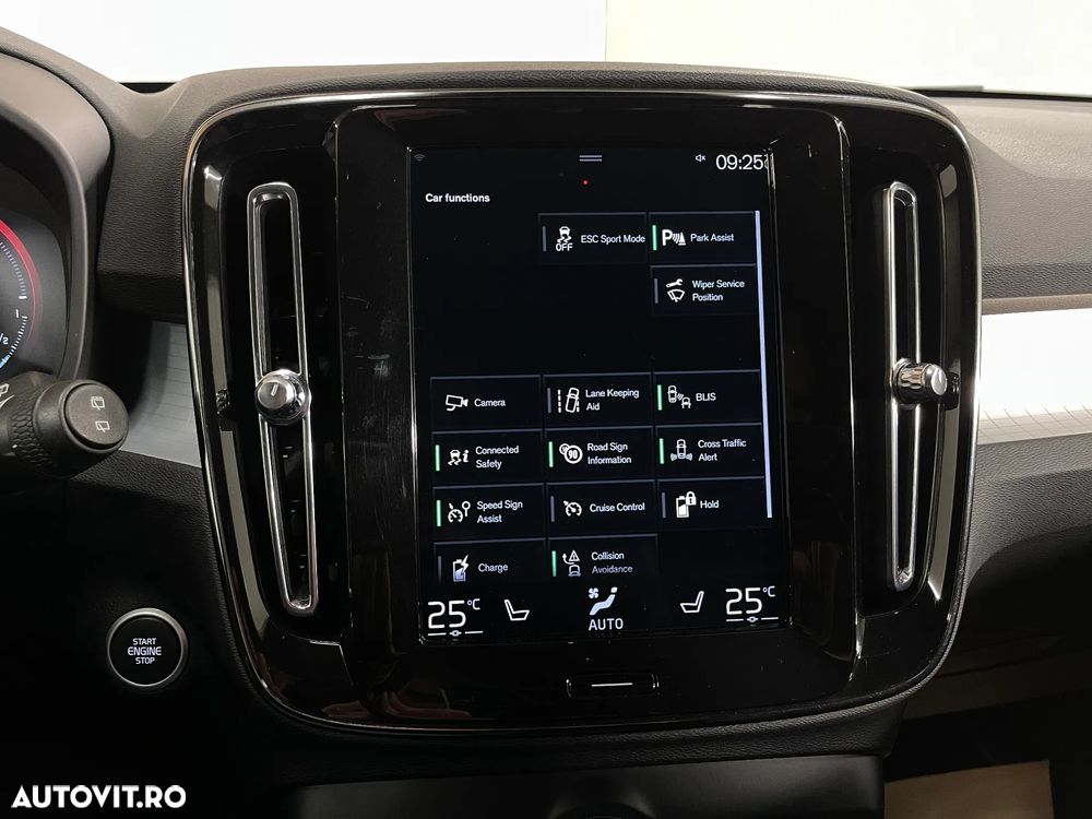 Volvo XC 40 Recharge T5 Twin Engine AT7 Inscription - 17