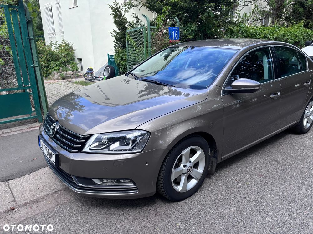 Volkswagen Passat 1.8 TSI Comfortline - 13