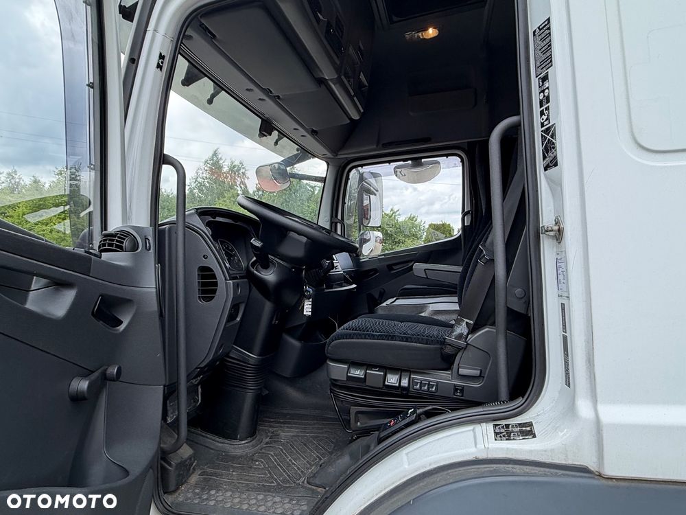 Mercedes-Benz ATEGO - 9
