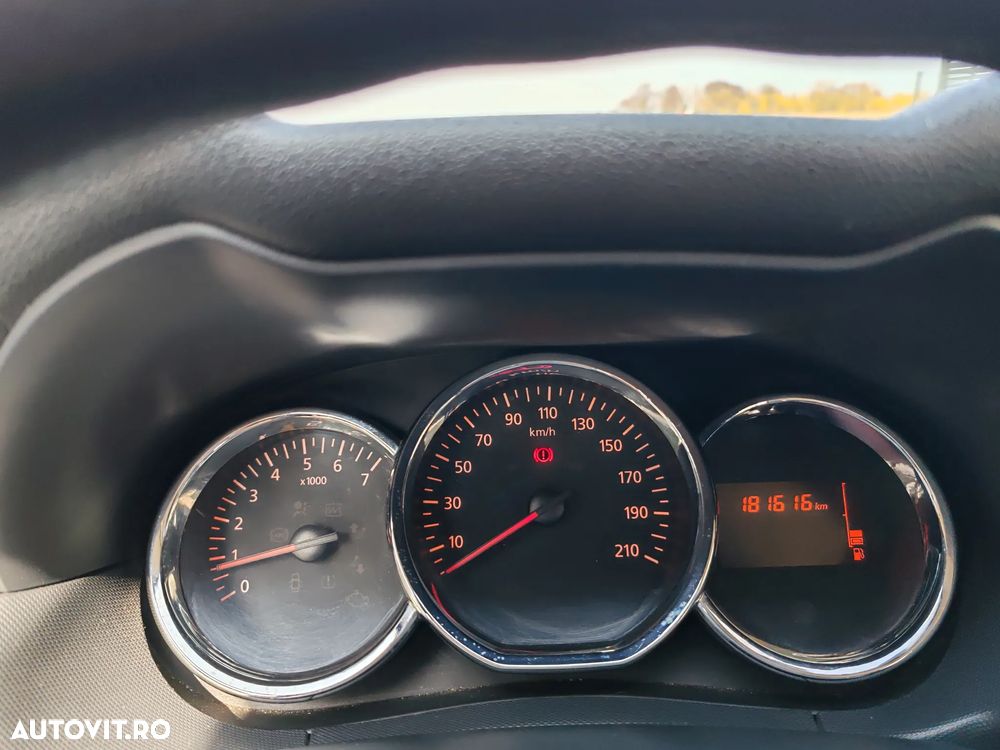 Dacia Duster 1.5 dCi 4x4 Ambiance - 13