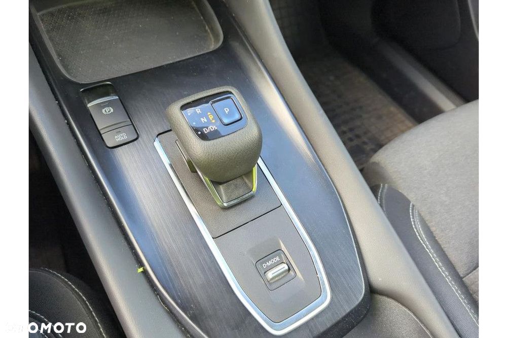 Nissan Qashqai 1.3 DIG-T mHEV N-Connecta Xtronic - 15