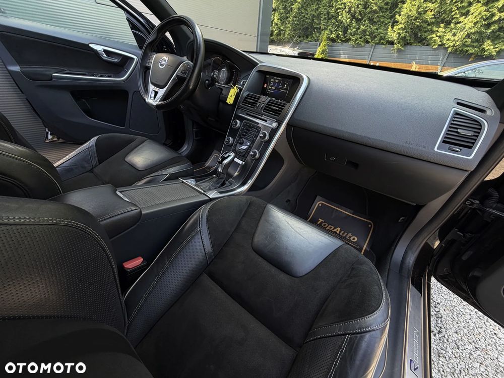 Volvo XC 60 D4 Geartronic RDesign - 16