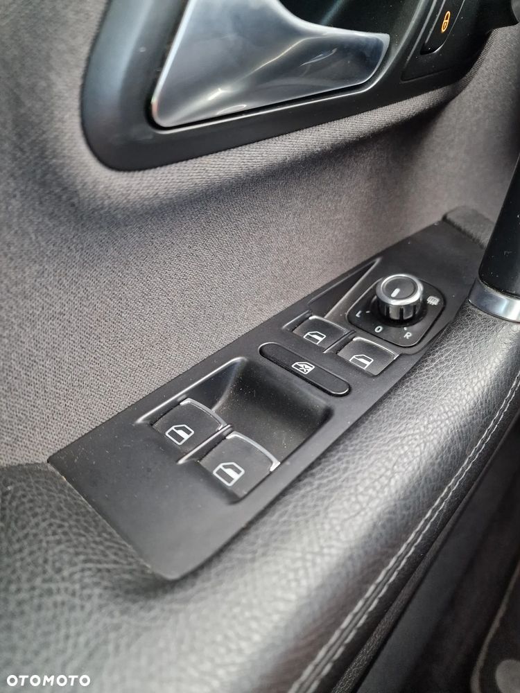 Volkswagen Passat CC 1.8 TSI Individual - 9