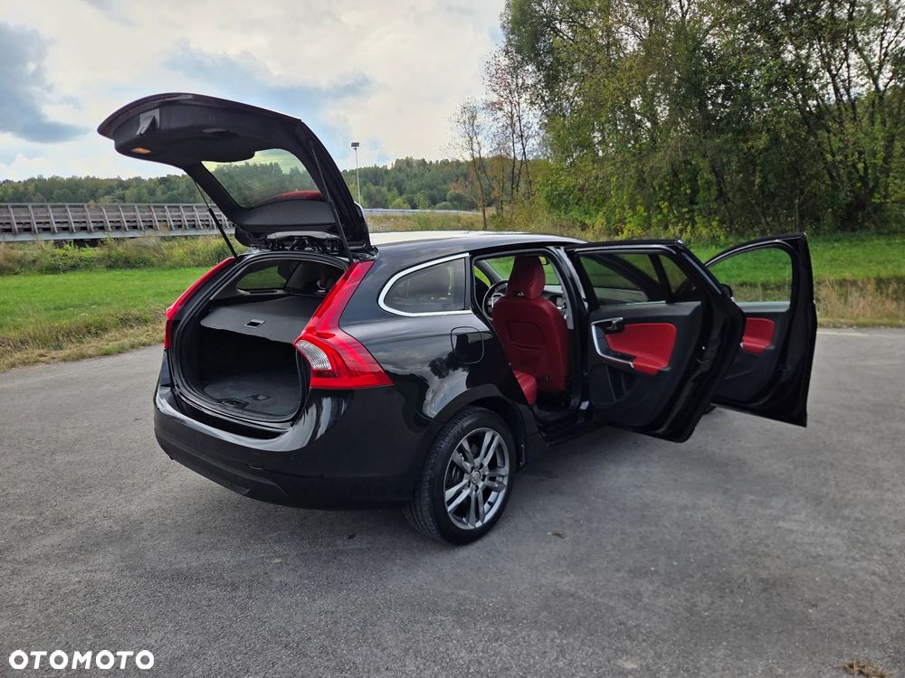 Volvo V60 - 18