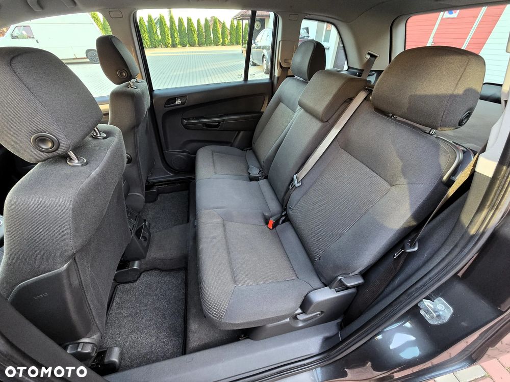 Opel Zafira 1.8 Innovation 110 Jahre - 32