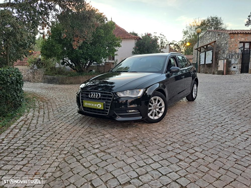 Audi A3 Sportback 1.6 TDI Attraction - 8