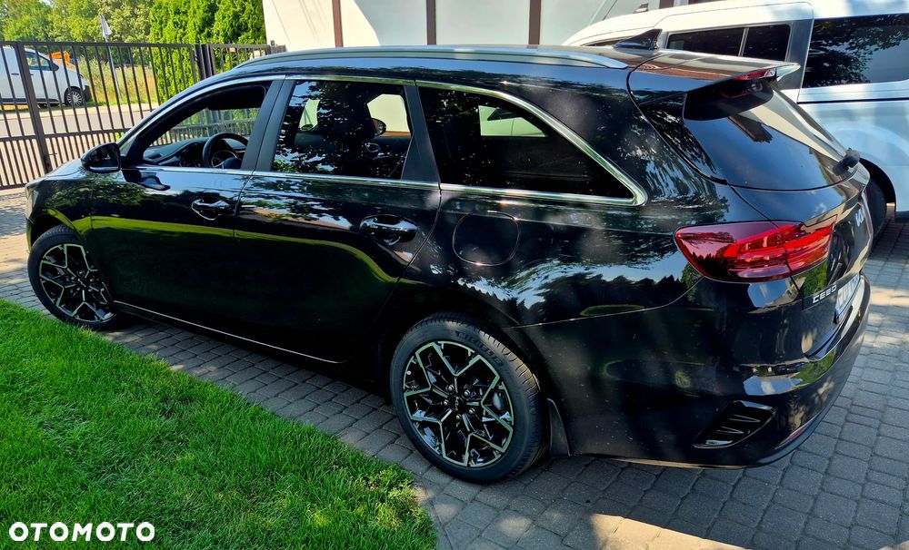 Kia Ceed - 3