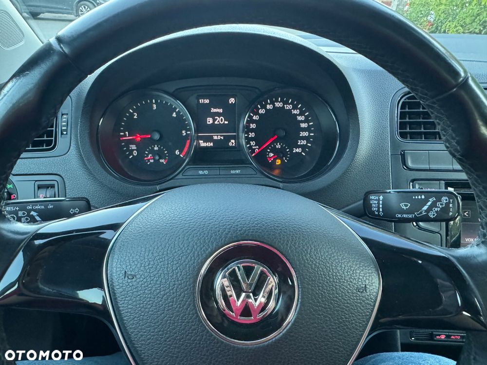 Volkswagen Polo - 19