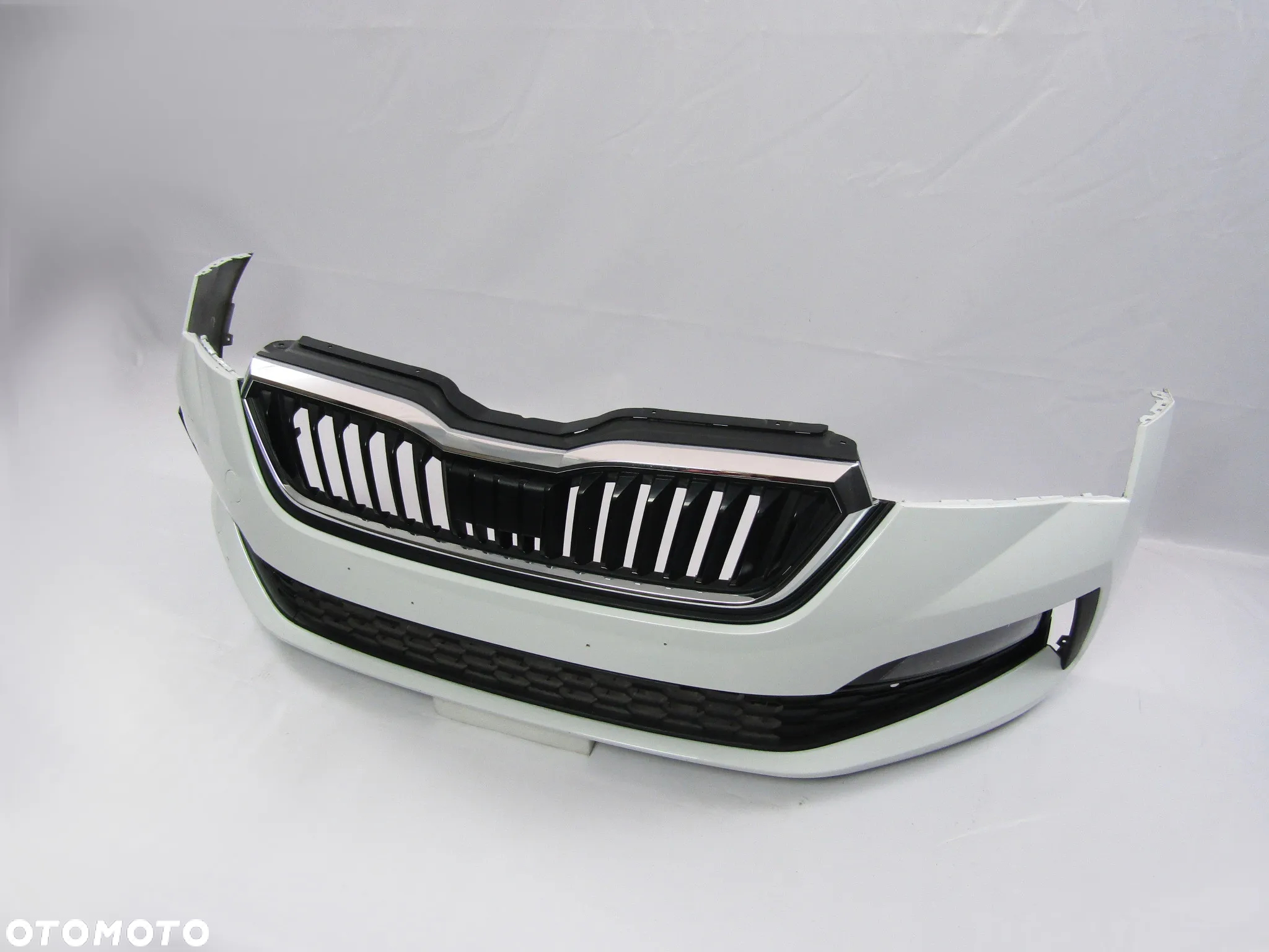 Zderzak przedni Skoda Scala 19 - 24 Bez Pdc LS9R - 9