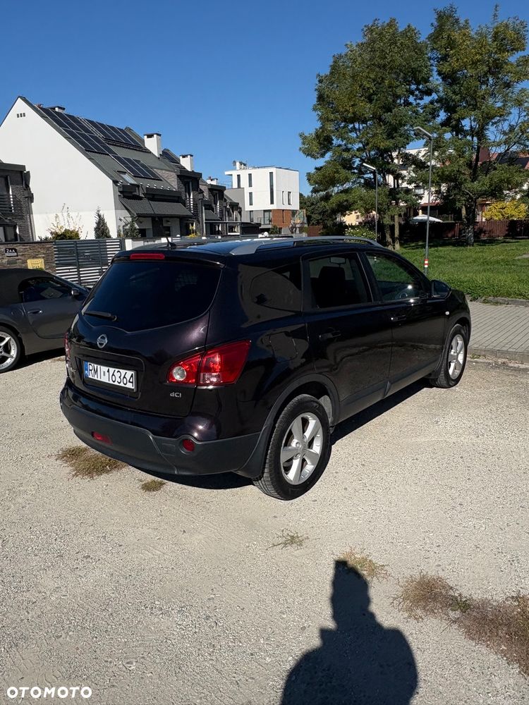 Nissan Qashqai+2 - 8