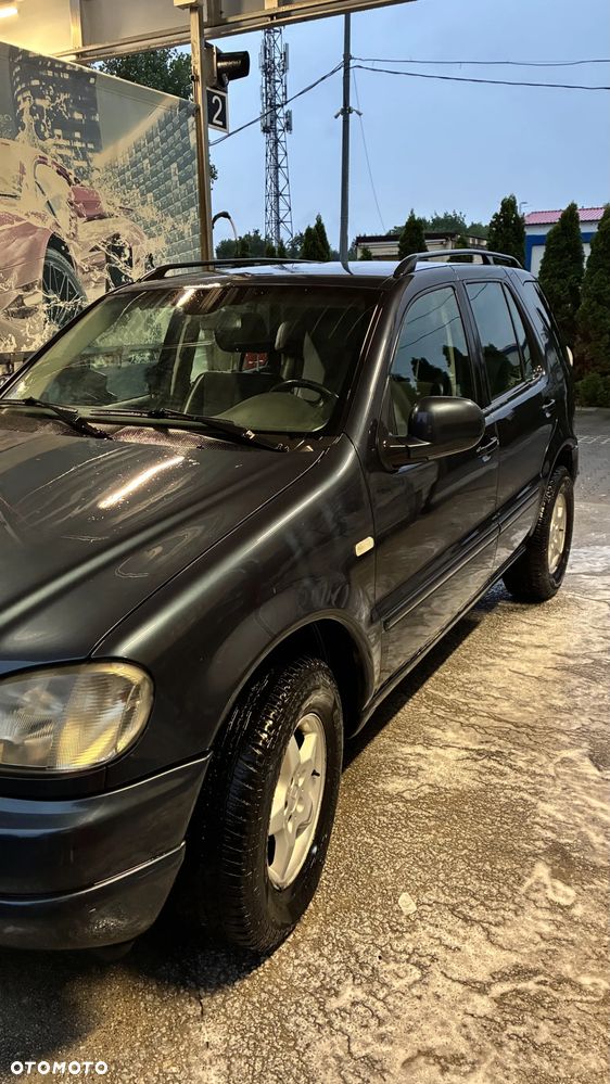 Mercedes-Benz ML - 2