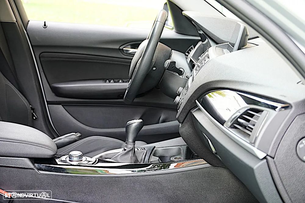 BMW 116 d Line Sport - 21