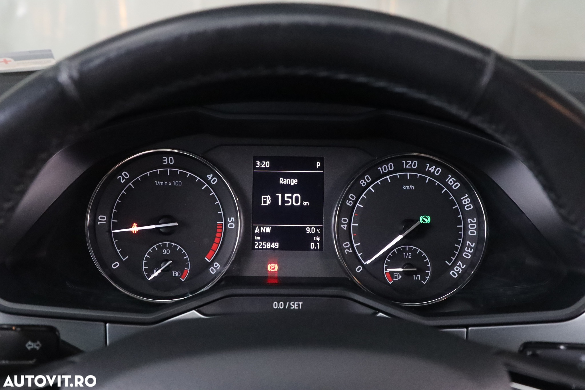 Skoda Superb 2.0 TDI DSG Style - 25