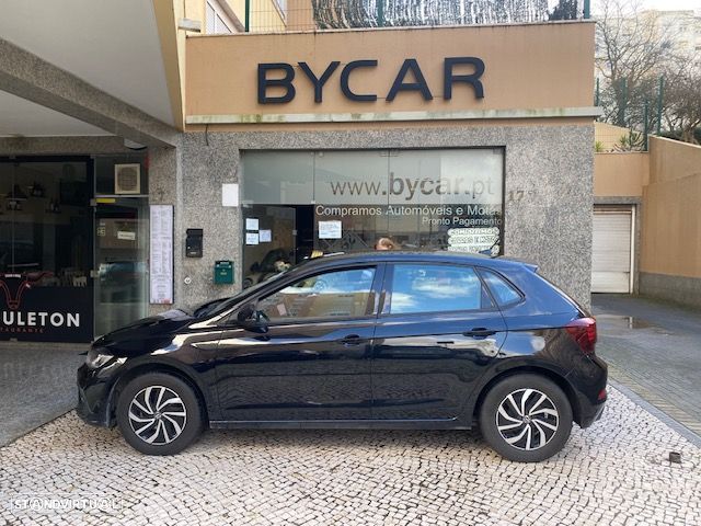 VW Polo 1.0 TSI Urban DSG - 12