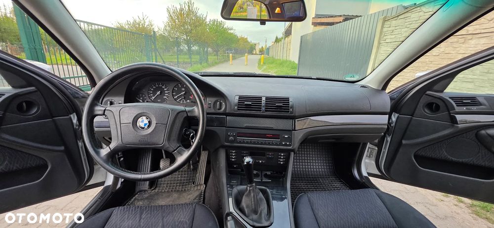 BMW Seria 5 - 13