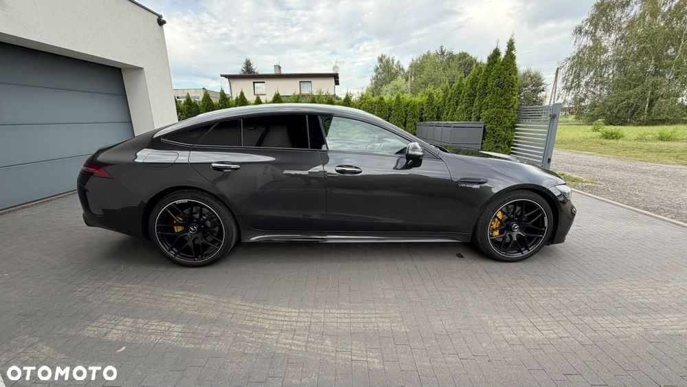 Mercedes-Benz AMG GT 63 S 4Matic Speedshift MCT 9G - 9