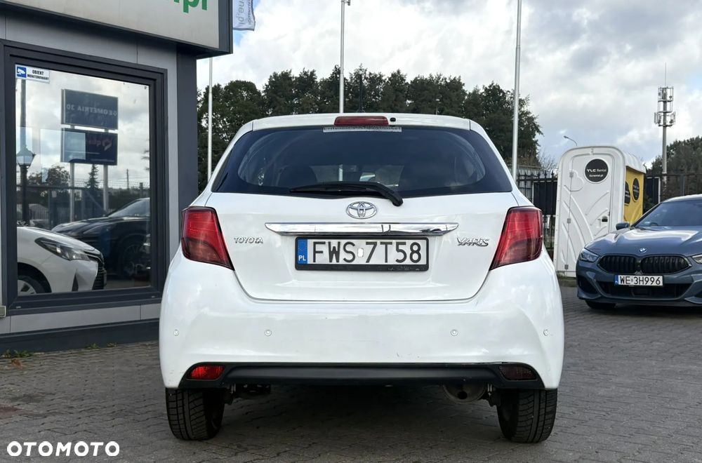 Toyota Yaris 2015