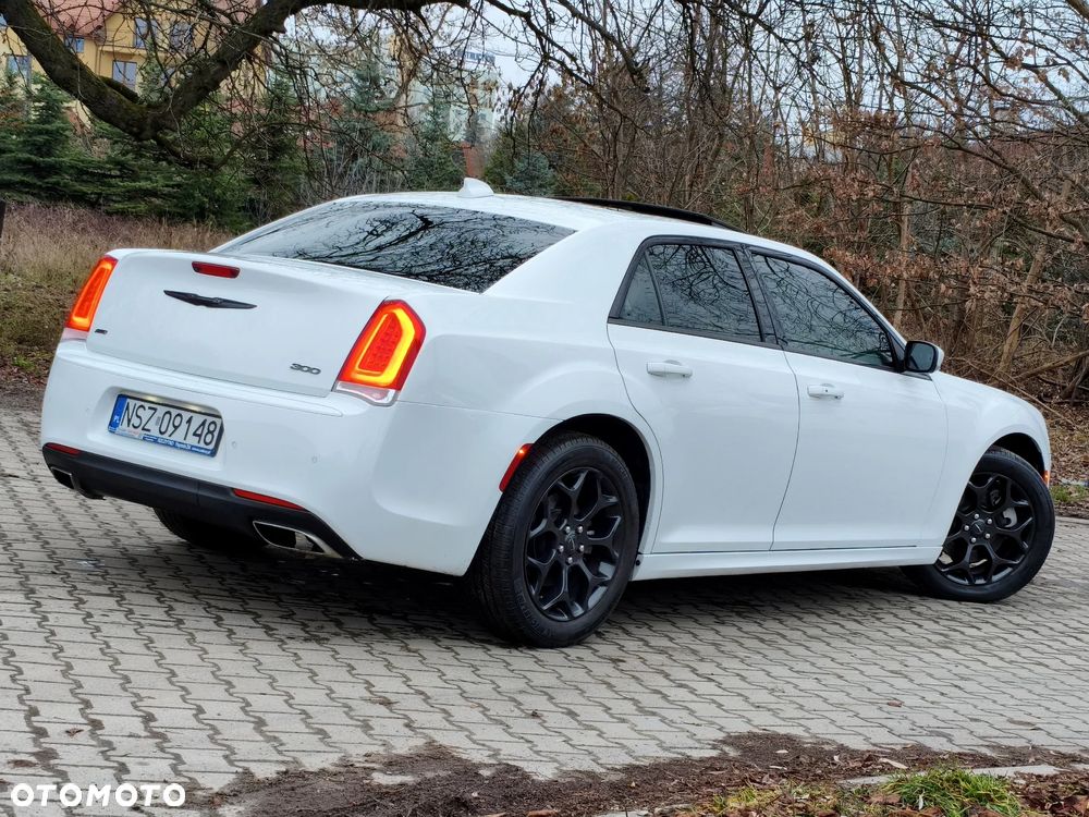 Chrysler 300s - 37