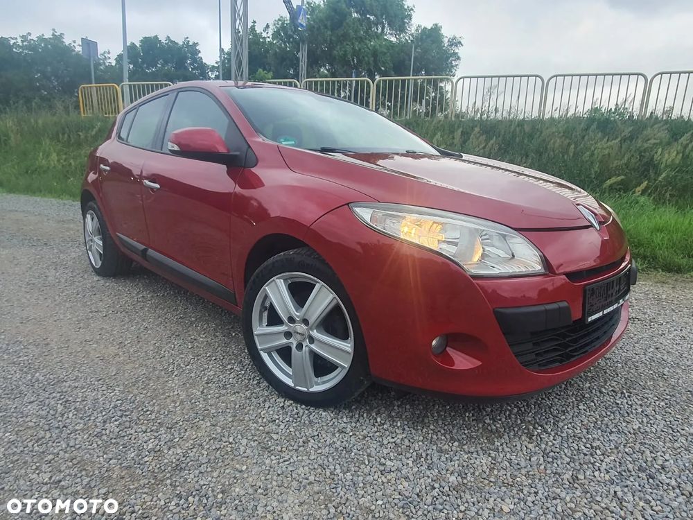 Renault Megane 1.6 16V 110 Dynamique - 1