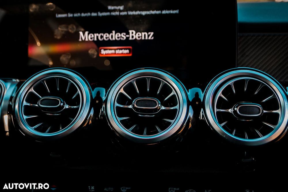 Mercedes-Benz GLB 180 7G-DCT - 20