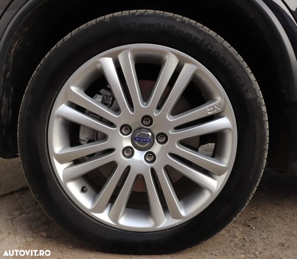 Volvo XC 90 D5 AWD Executive - 33